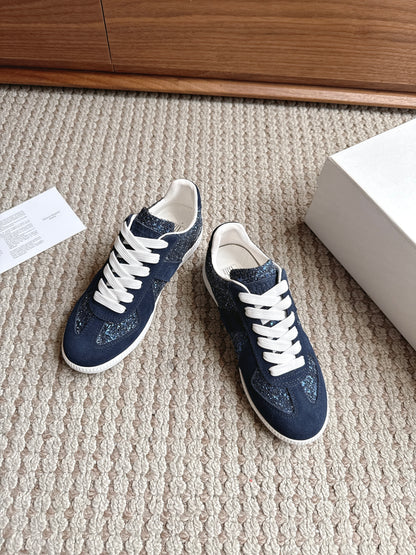 Maison Blue Shine