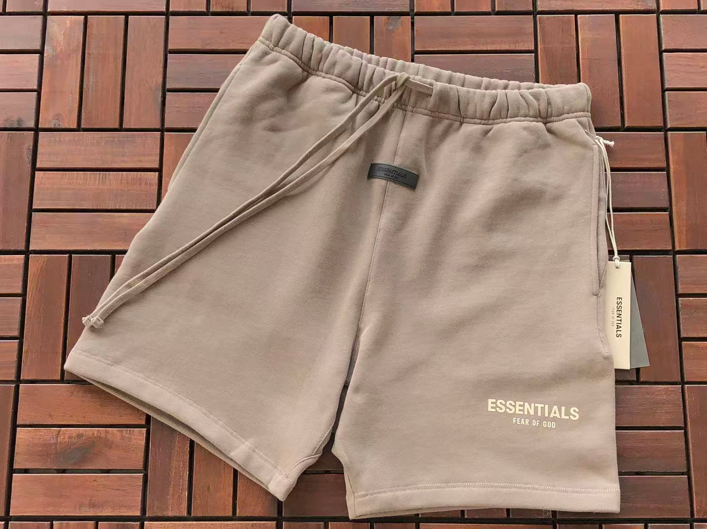 Conjuntos Essentials