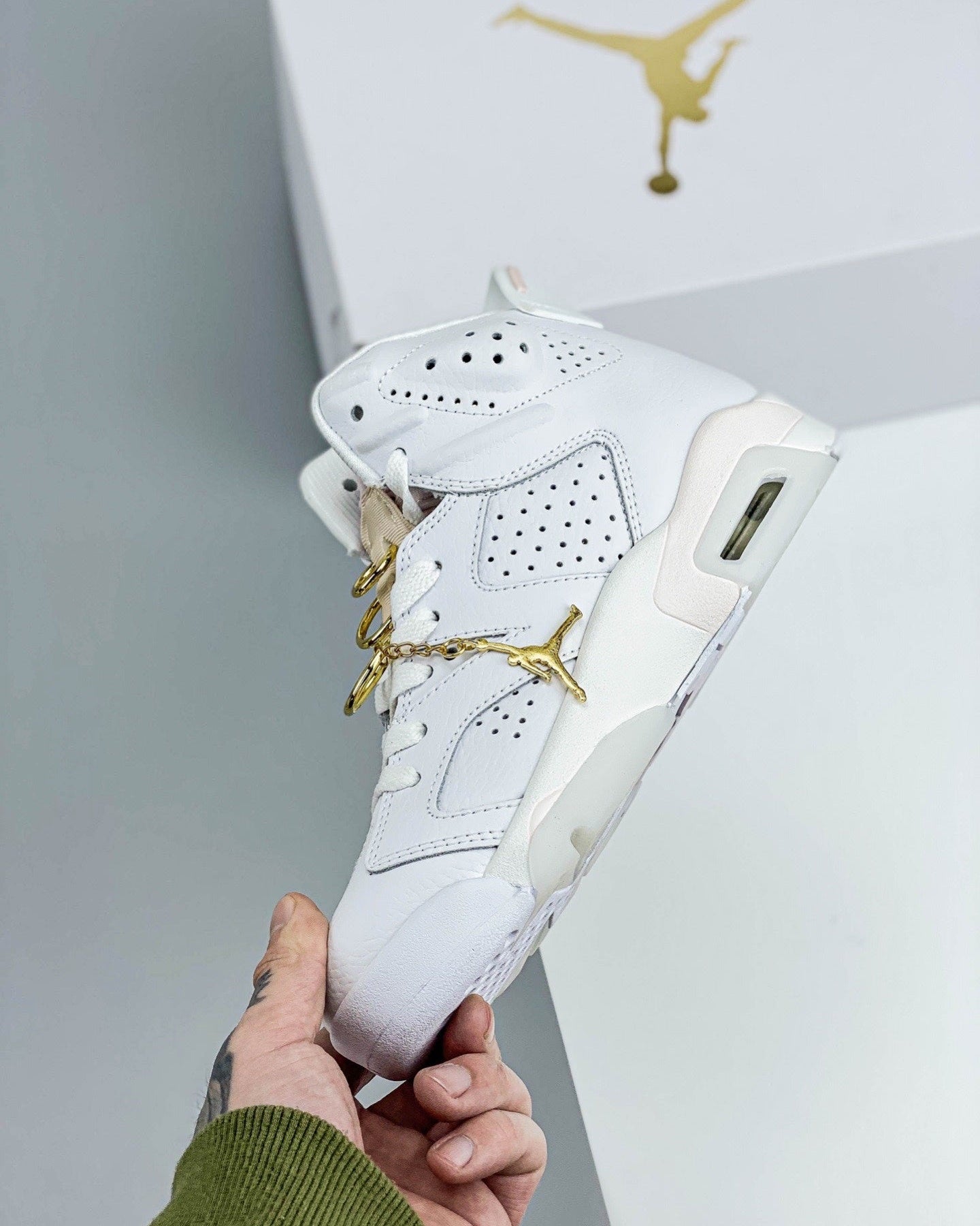 AJ6 Gold Hoops