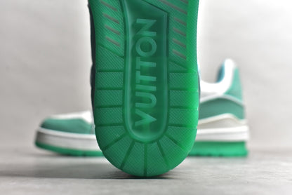 Trainer White and Green