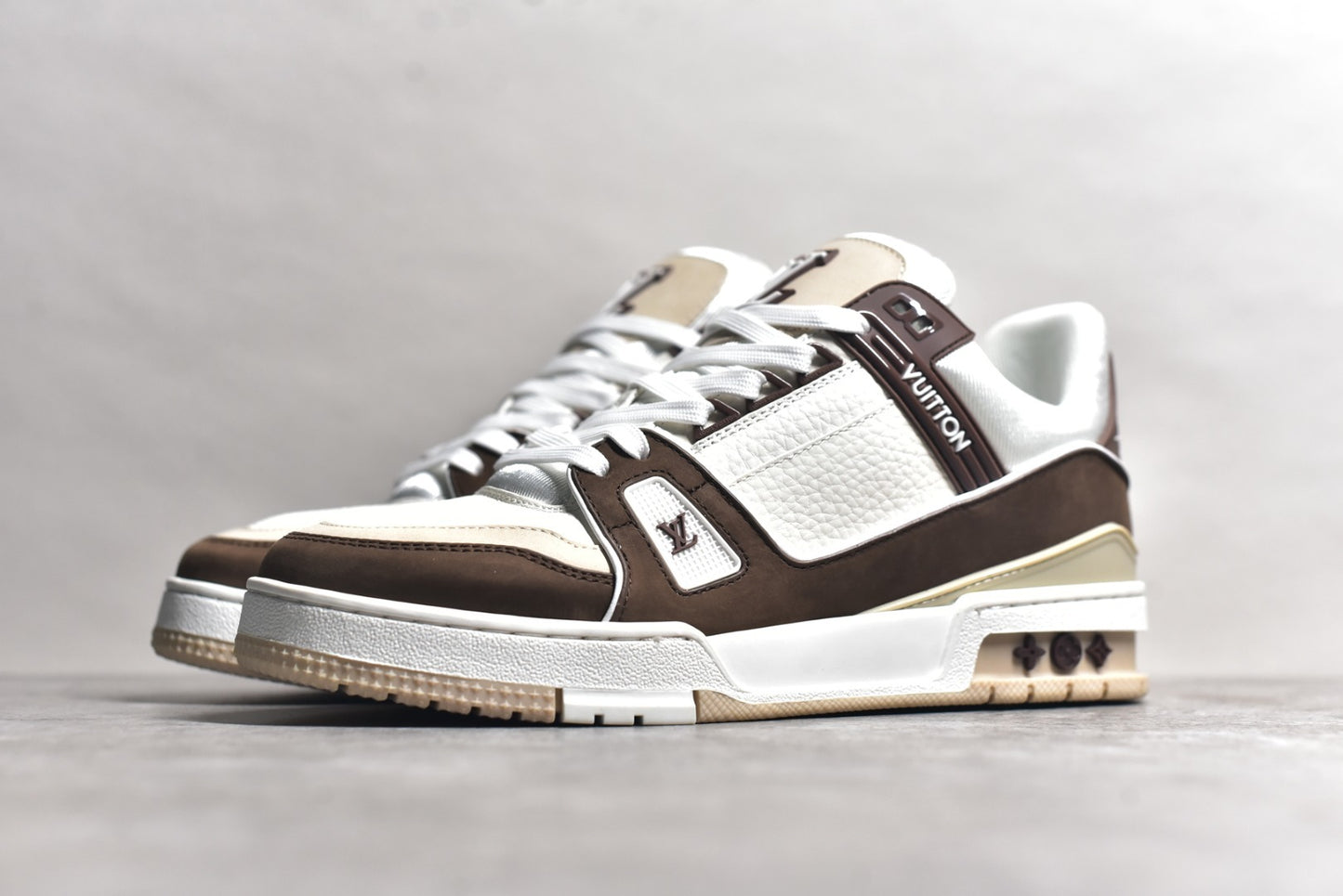 Trainer White and Brown