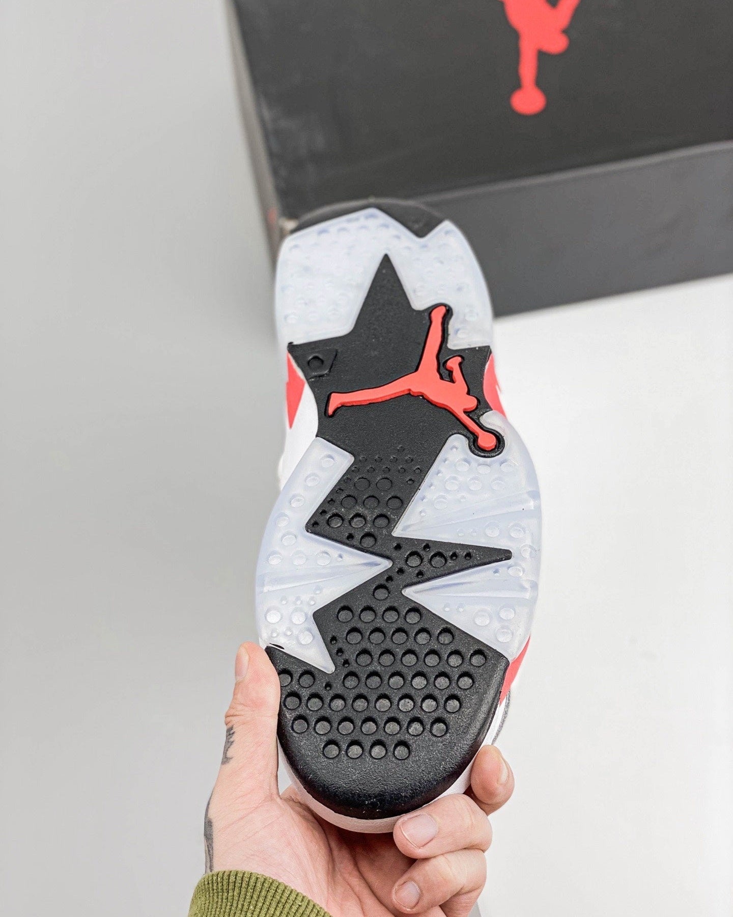 AJ6 Retro Infrared