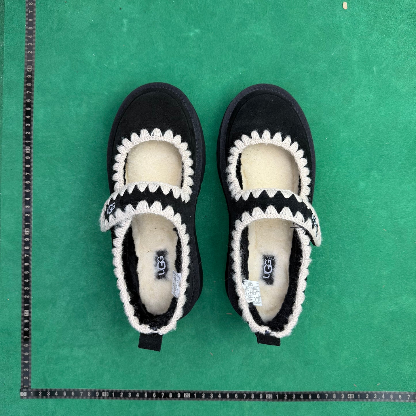 TT UGG