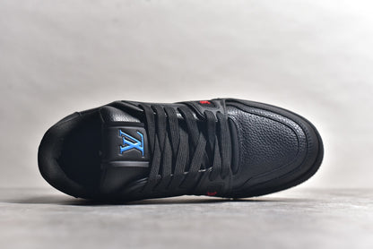 Trainer Black
