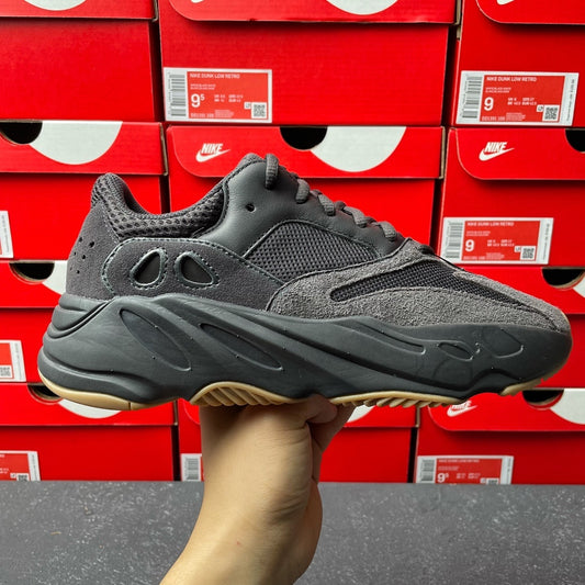700 Black Gum