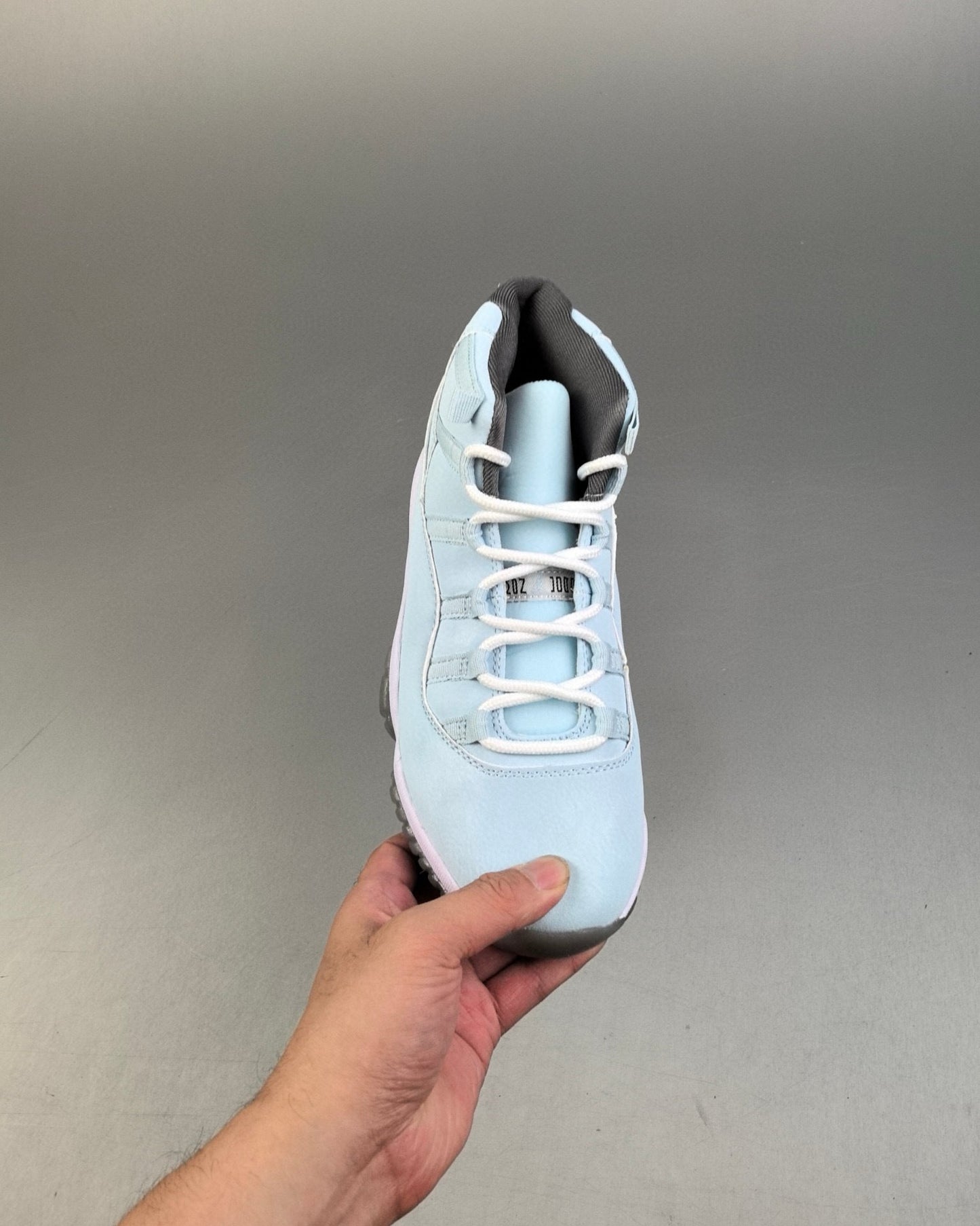 AJ11 Retro High Blue