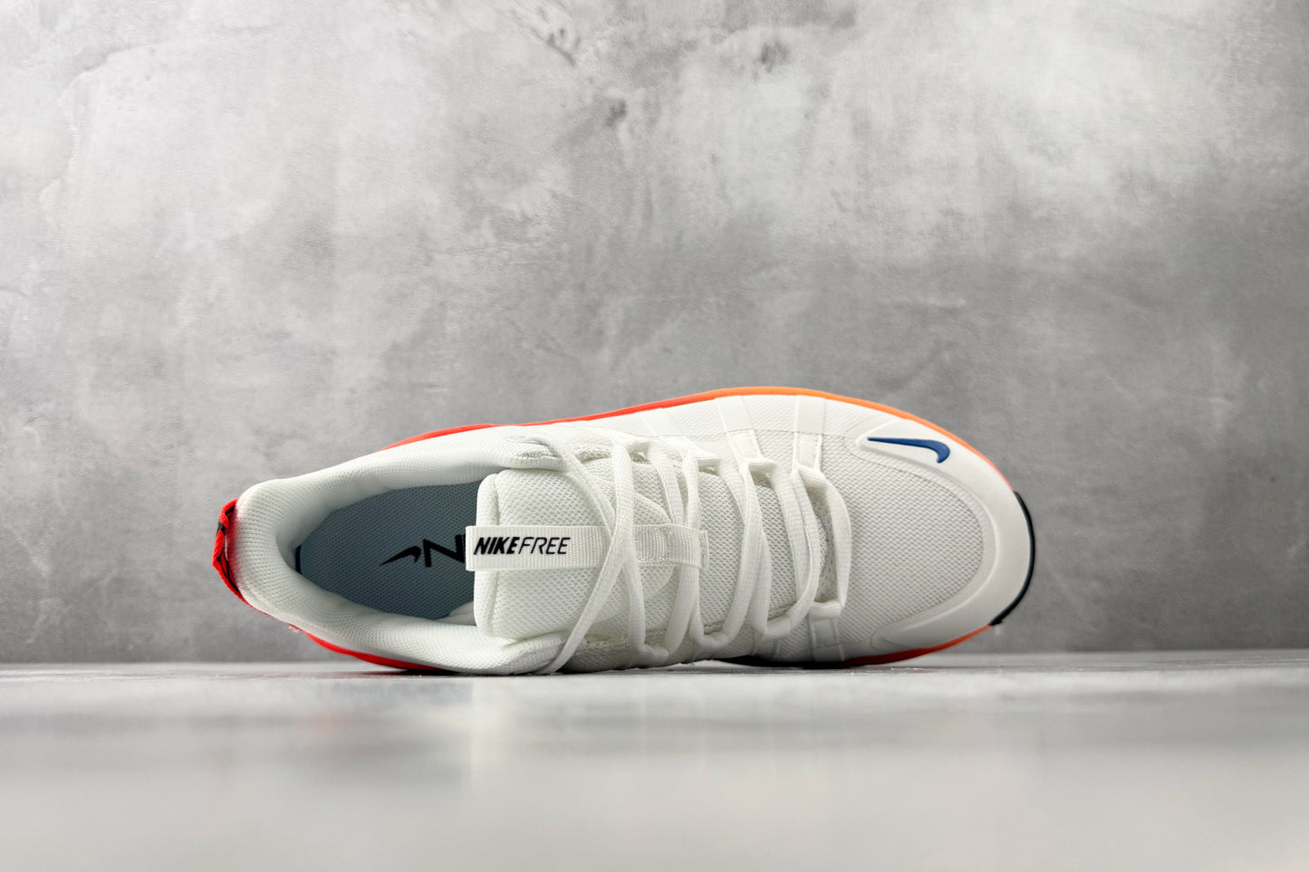 Free Metcon 7 White Red Orange