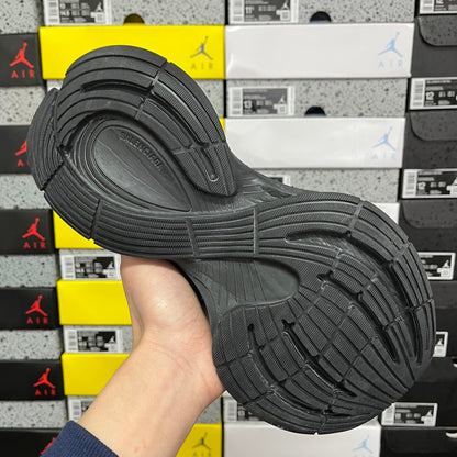 BLG Circuit Black