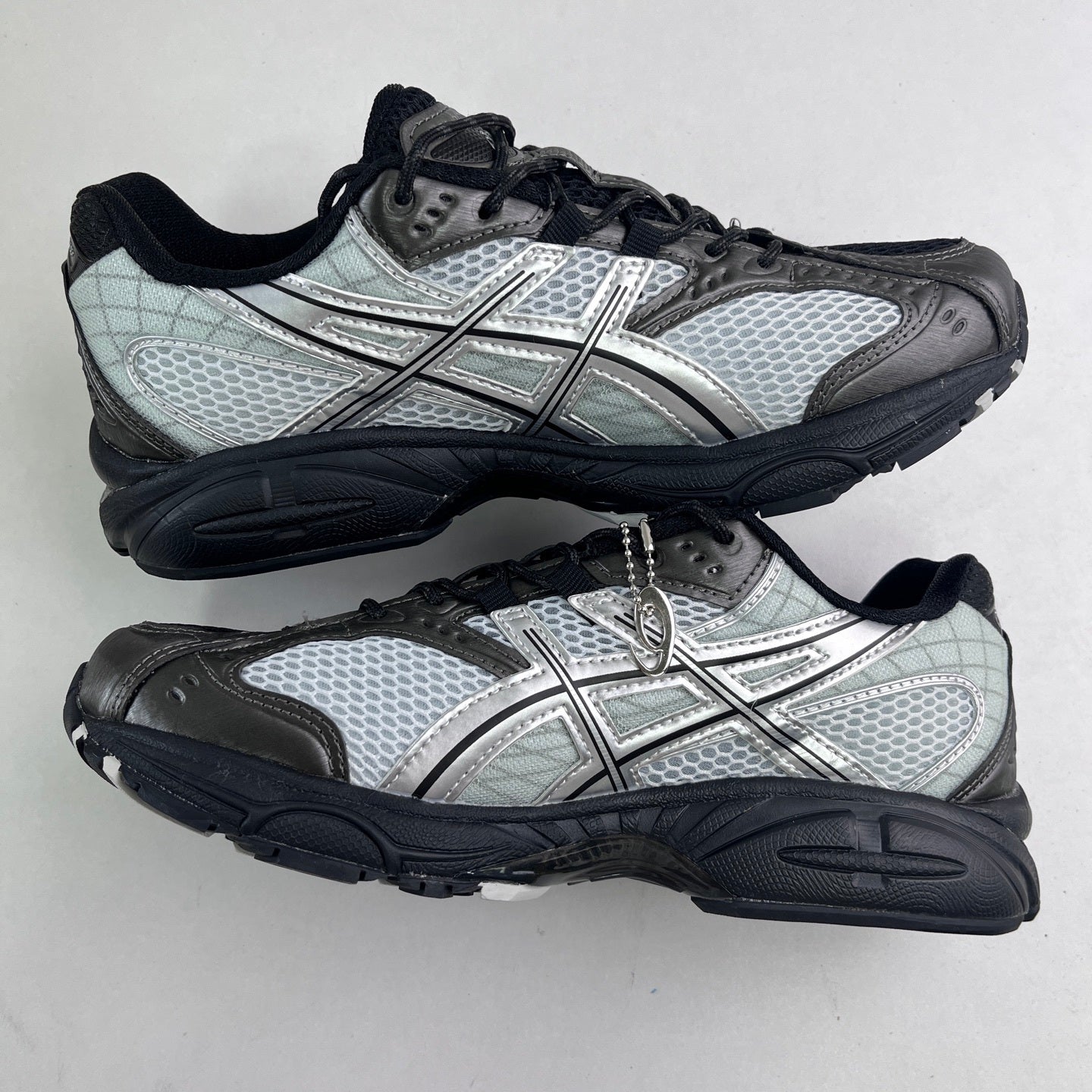GEL-NIMBUS 10.1 Black/DarkGrey