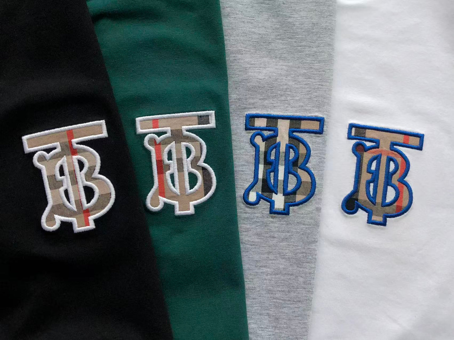 T-Shirts BB