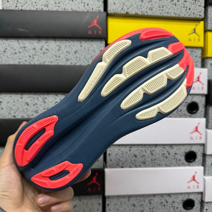 GEL-NIMBUS 28 White/Deep Blue/Orange
