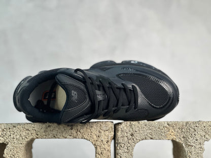 2000 Black