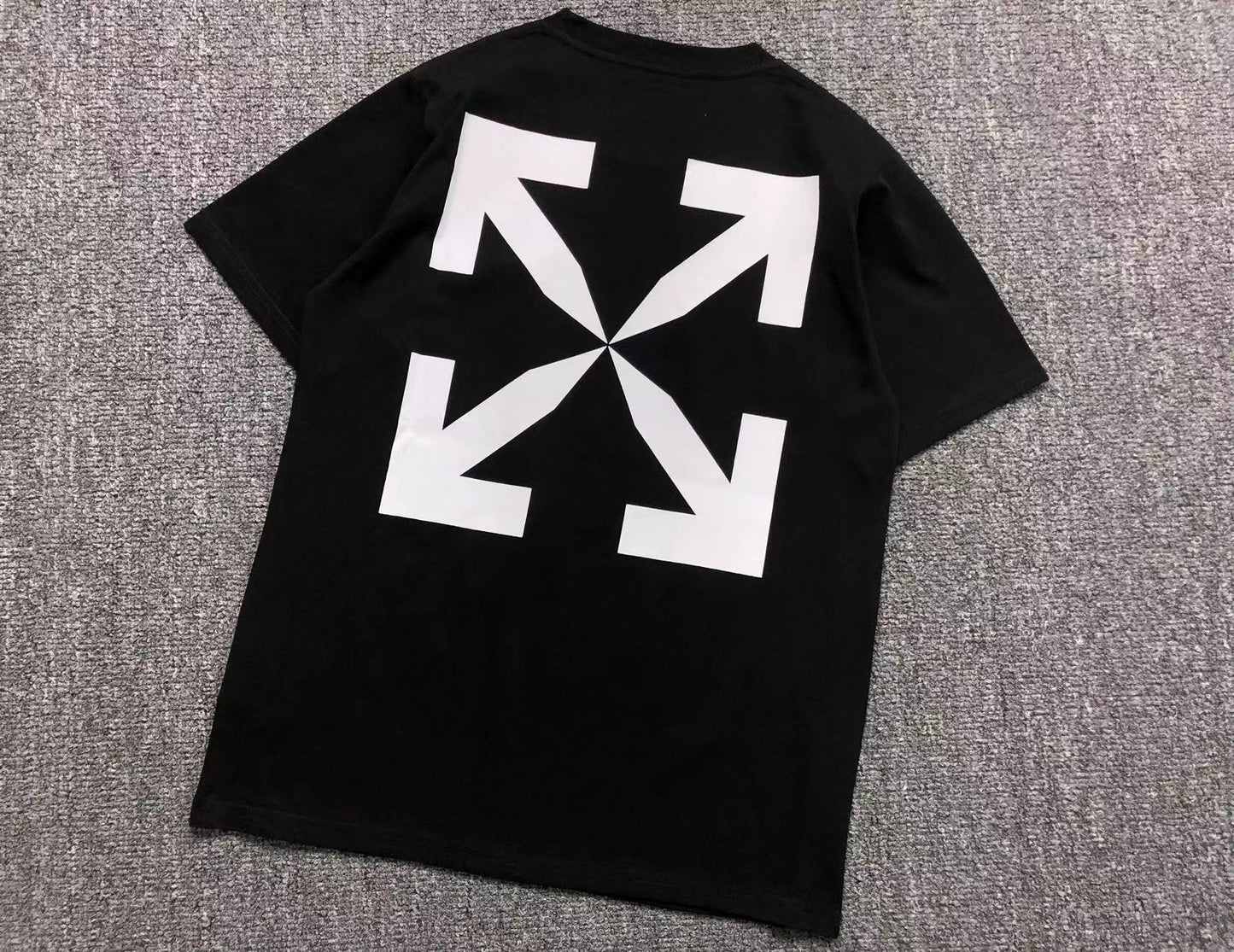 T-shirt Off