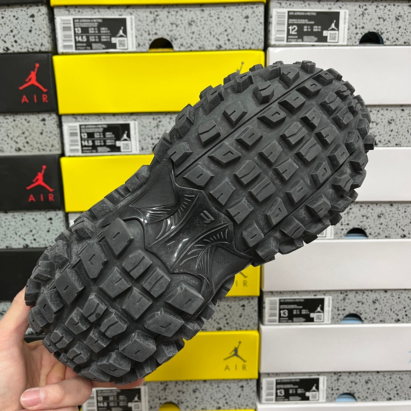 Defender Rubber Black