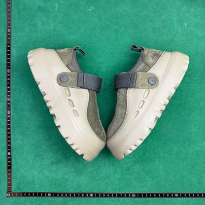 TT UGG PeakMod Lowcut