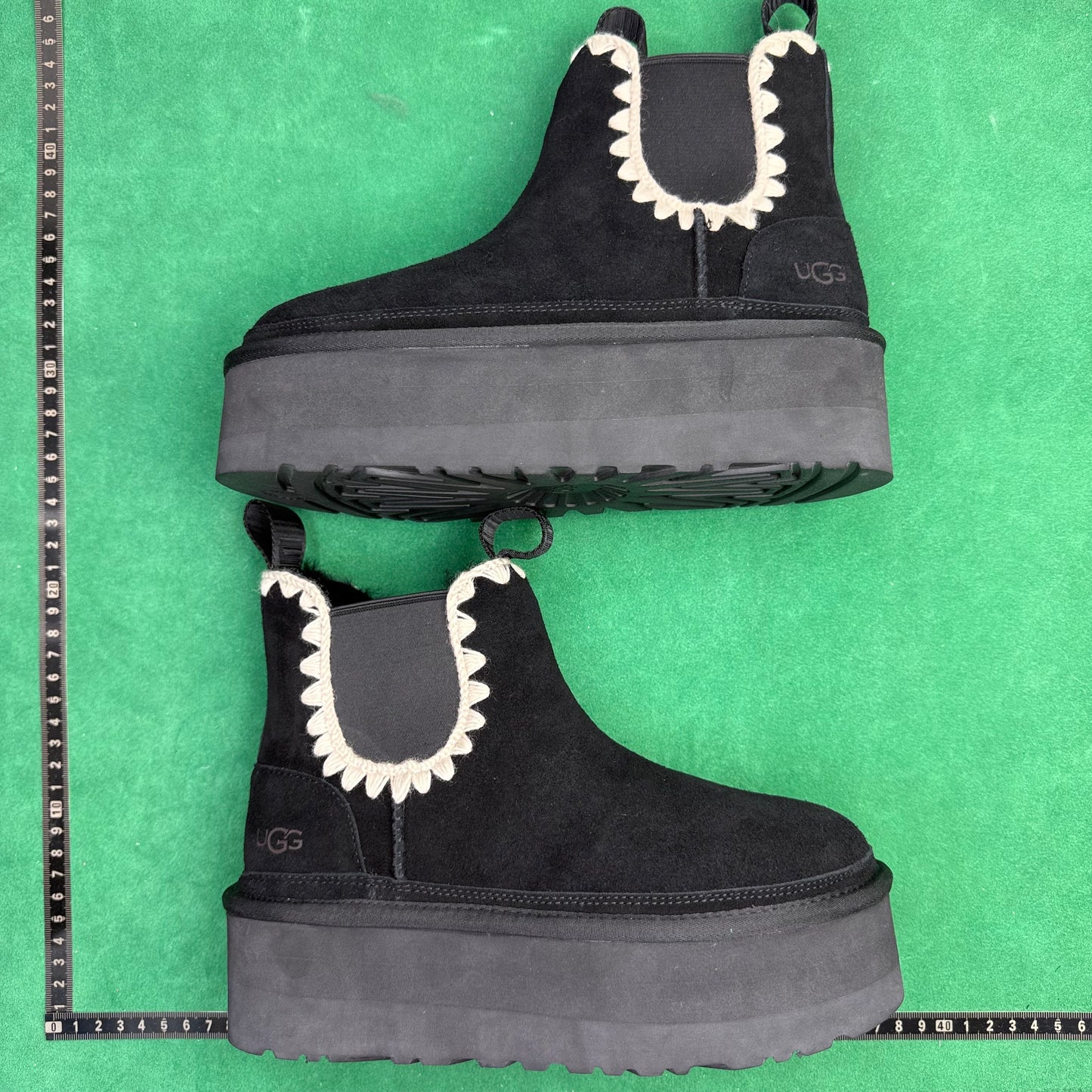 TT UGG