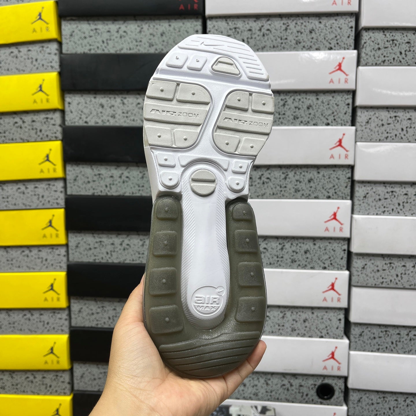 Air Max 270 Premium OW Pure Platinum