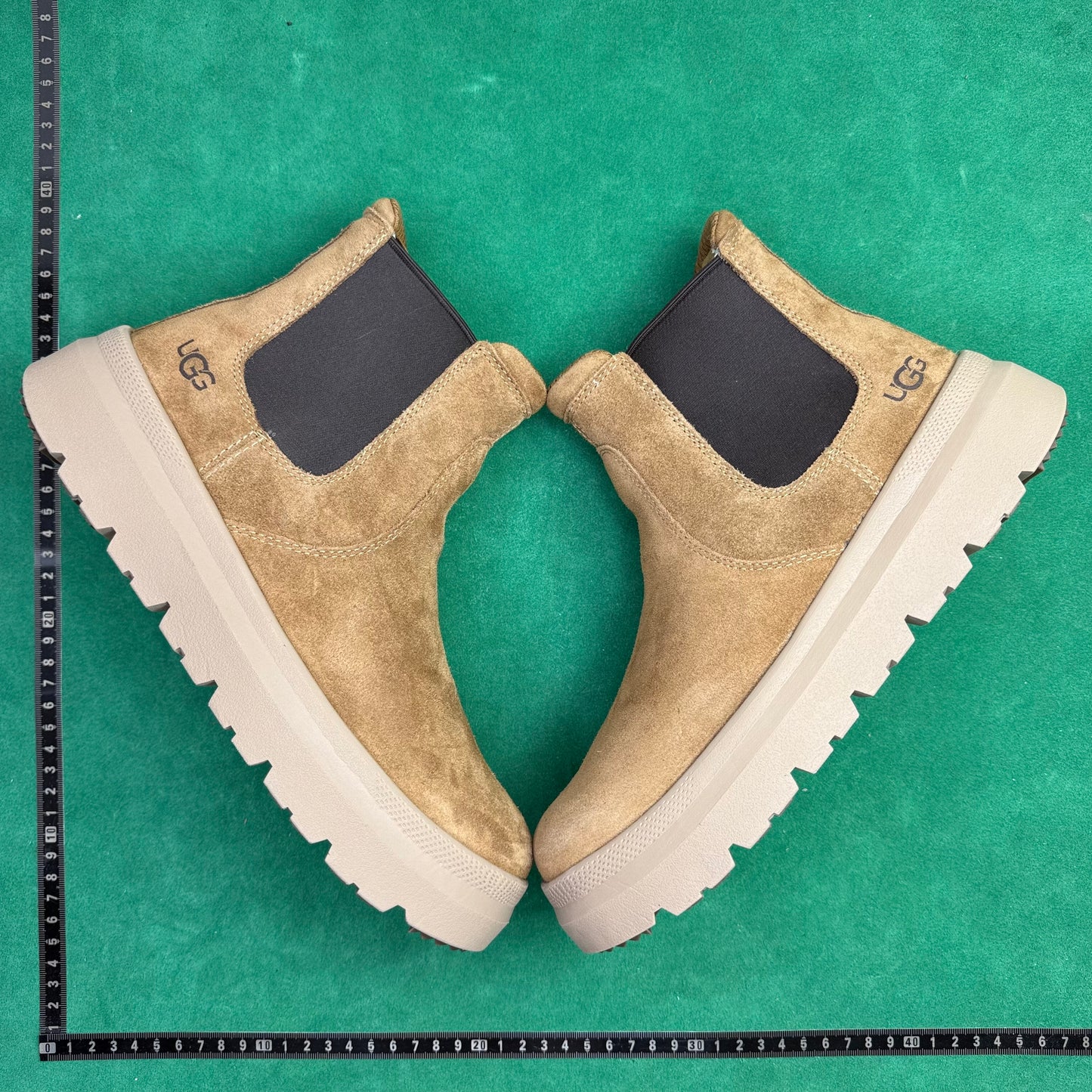 TT UGG