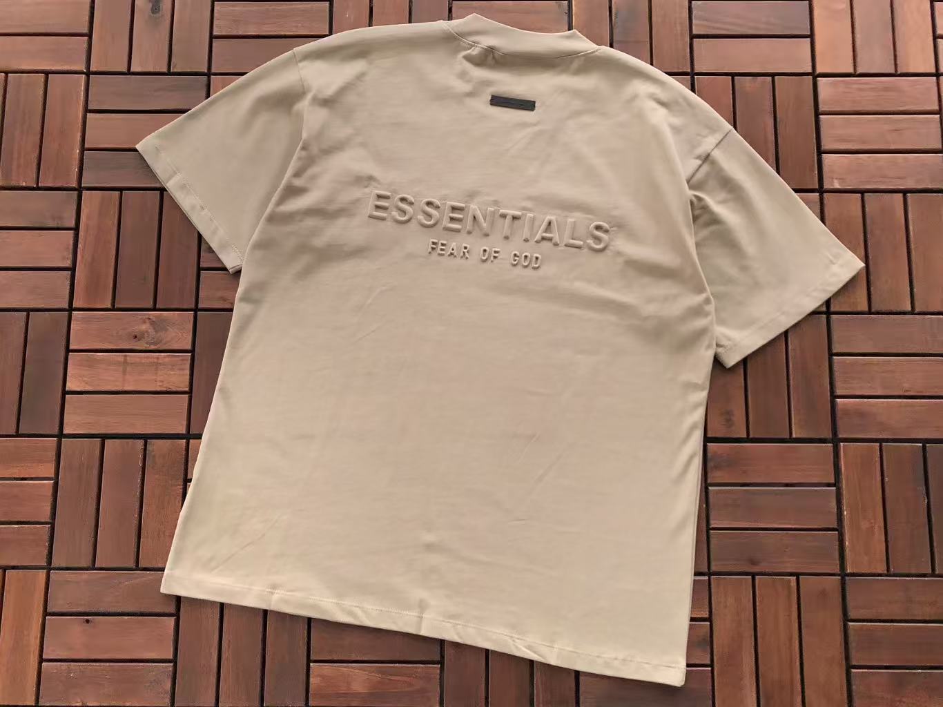 Conjuntos Essentials