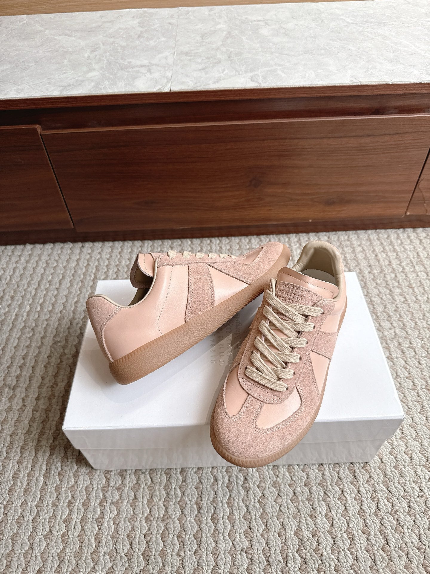 Maison Pink Lether