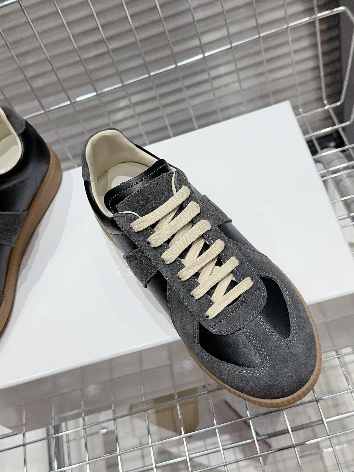 Maison  Nardo Grey Gum Sole