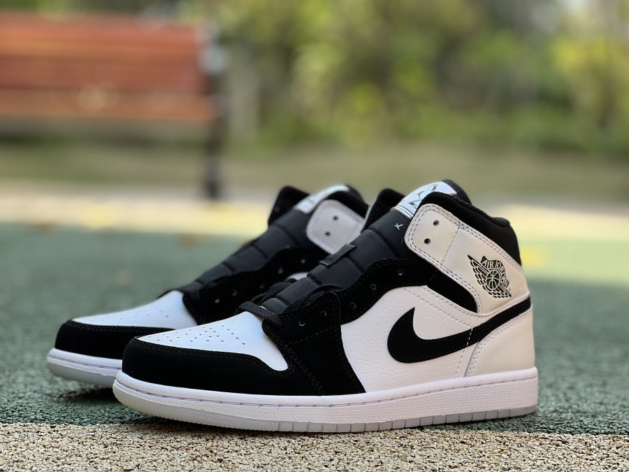 AJ1 MID Panda