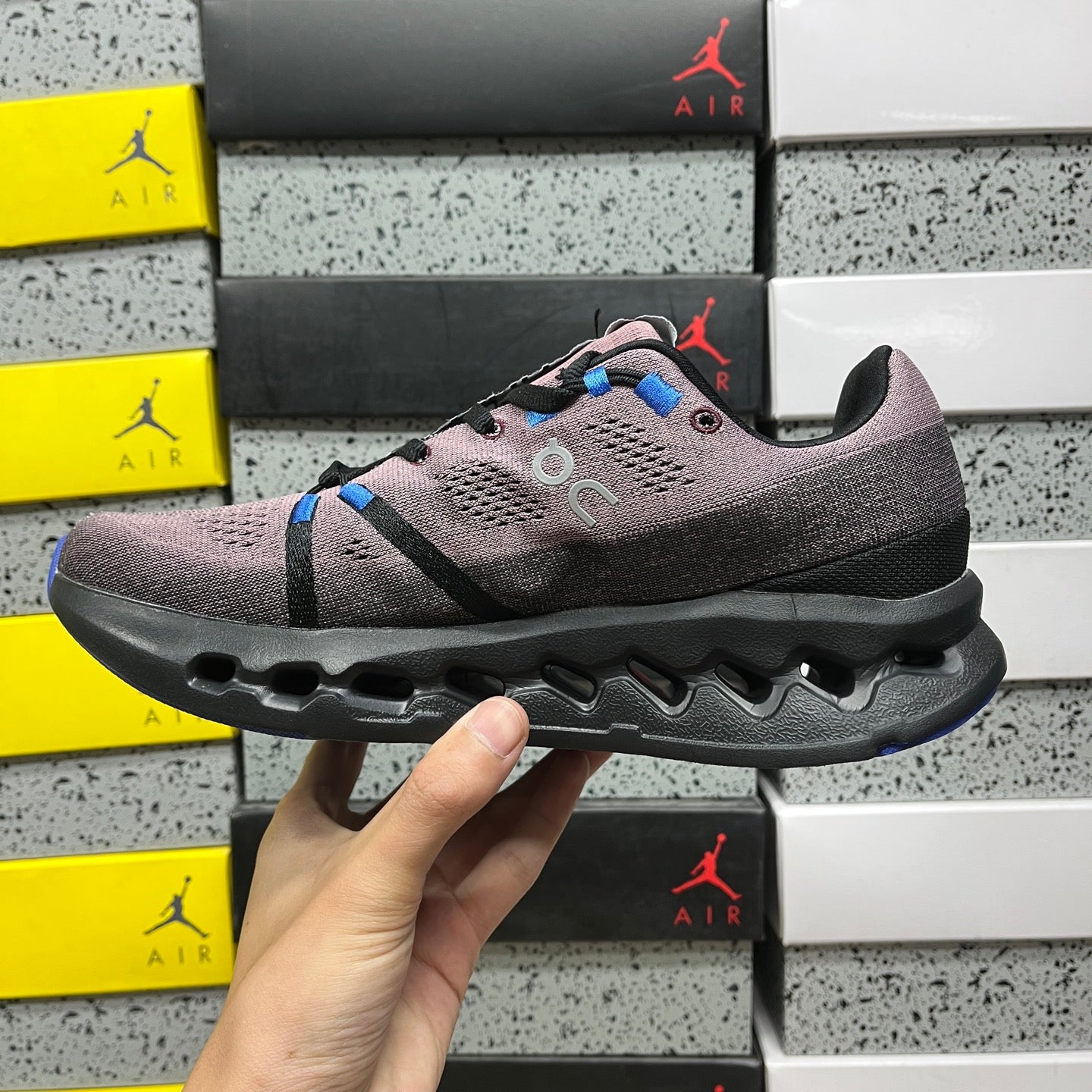 On Cloudsurfer Black Blue