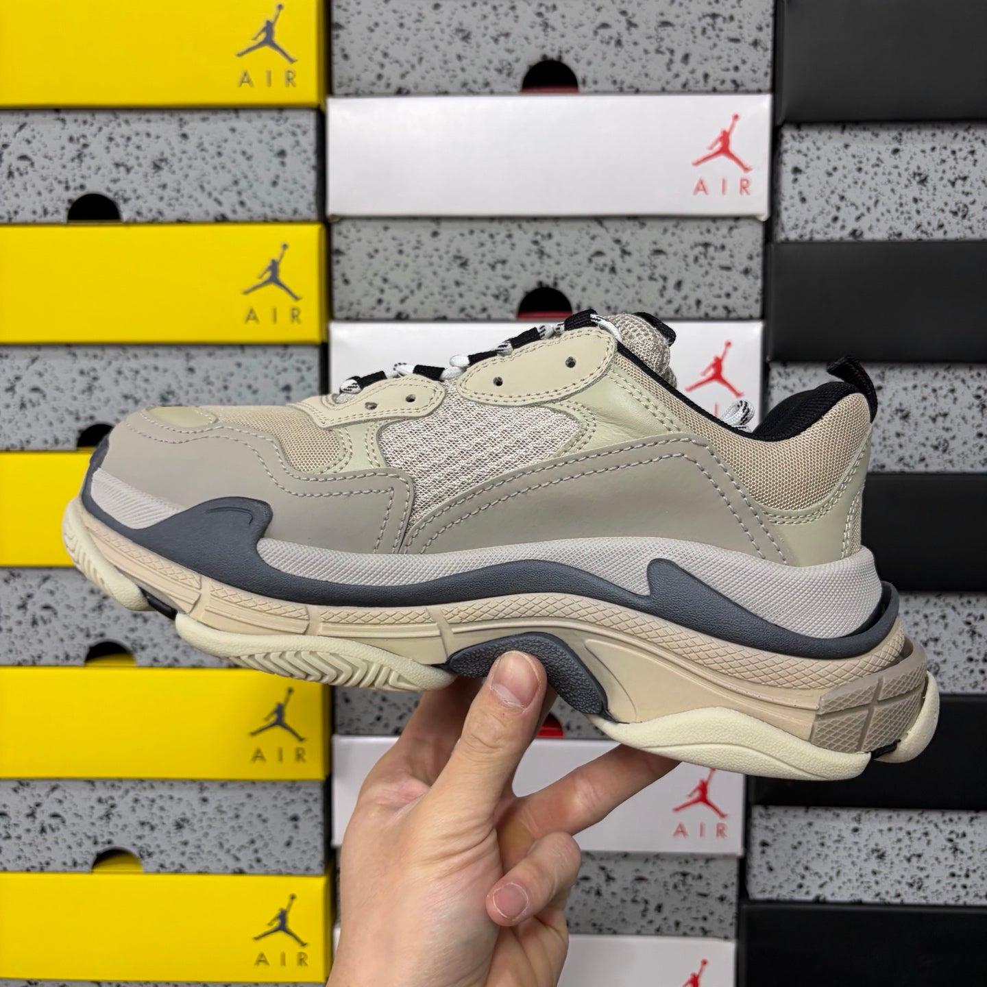 BLG Triple S Vanilla