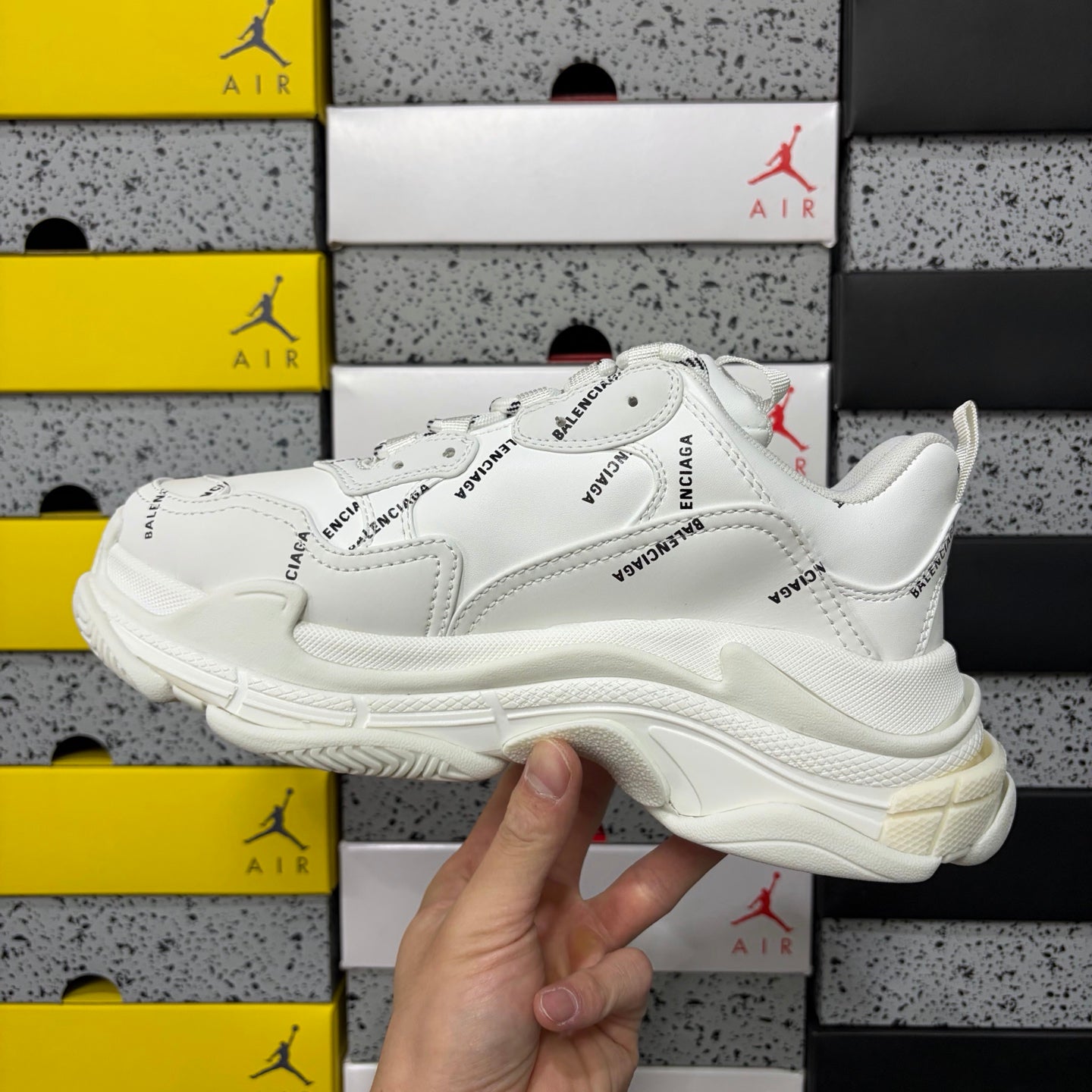 BLG Triple S White
