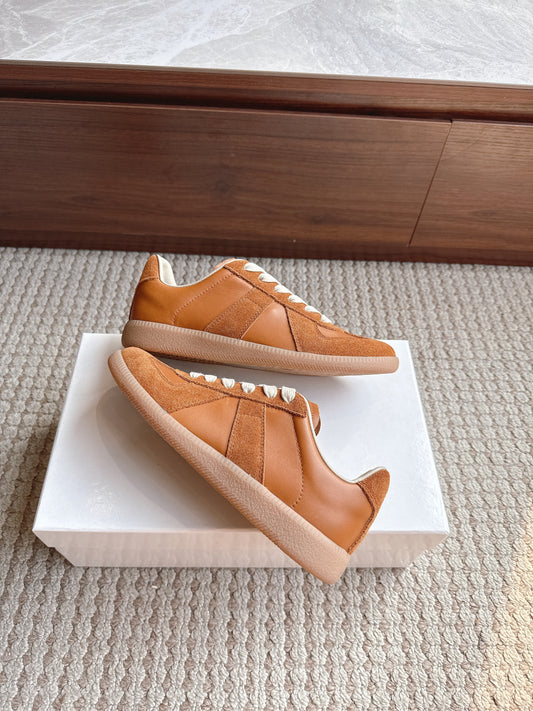 Maison Orange Lether