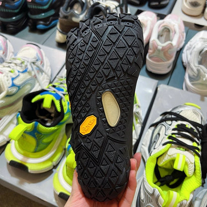 Suicoke All Black