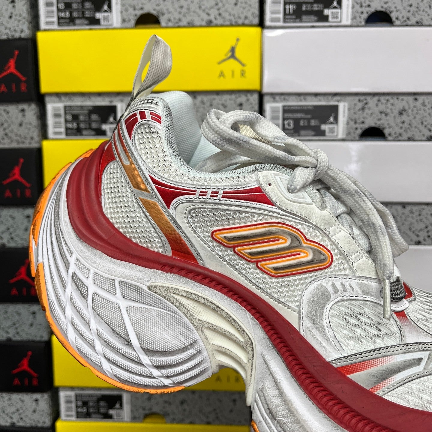 BLG 10XL White/Orange/Red