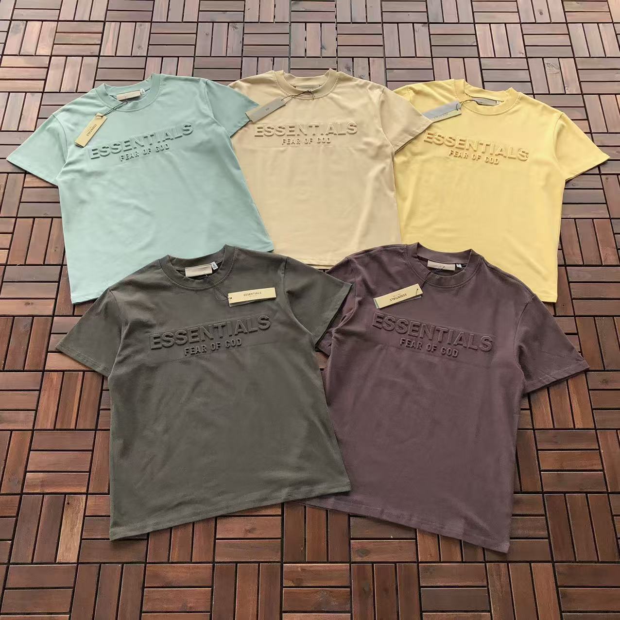 T-Shirts ESSENT