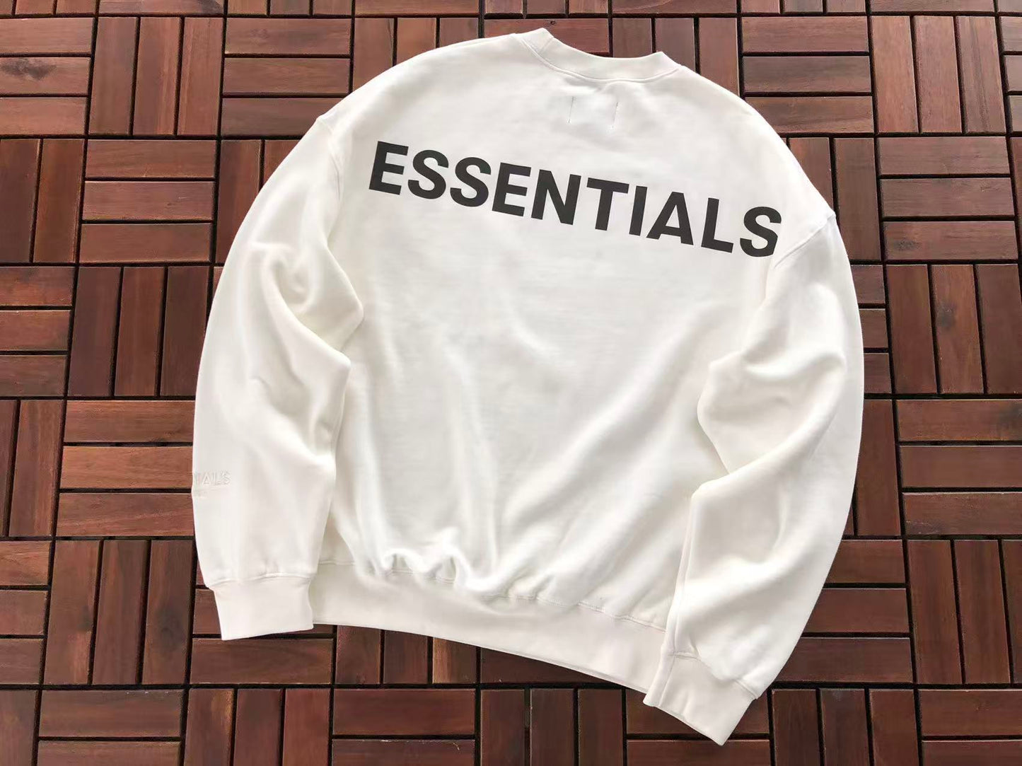 Camisolas Essentials