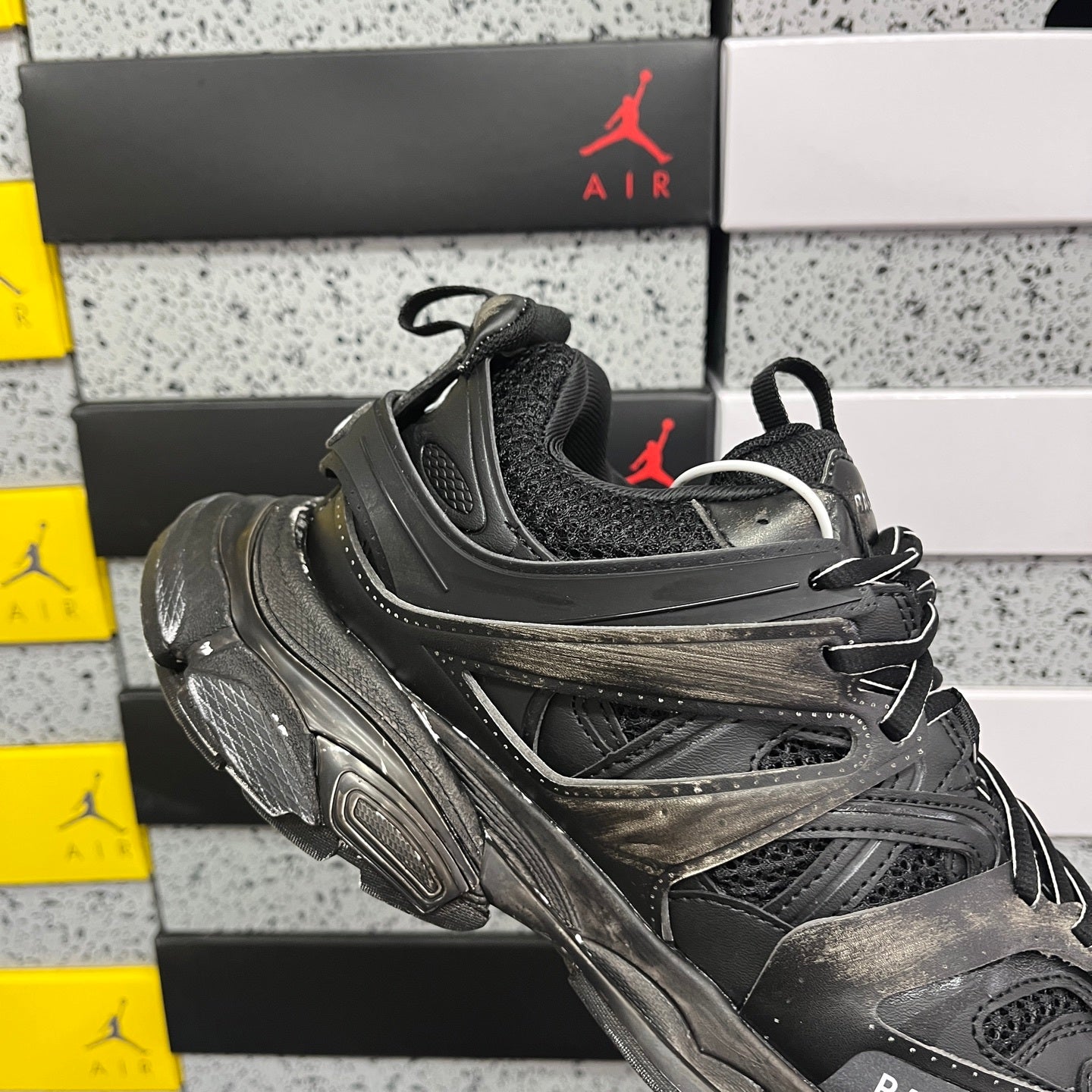 BLG Track Faded Black