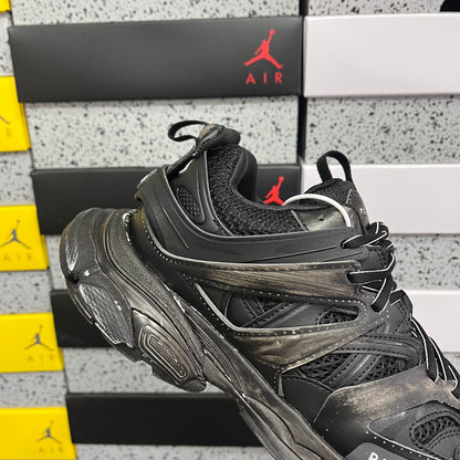 BLG Track Faded Black