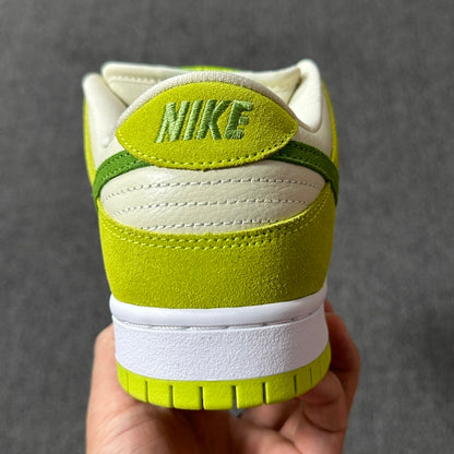 Dunk SB Green Apple