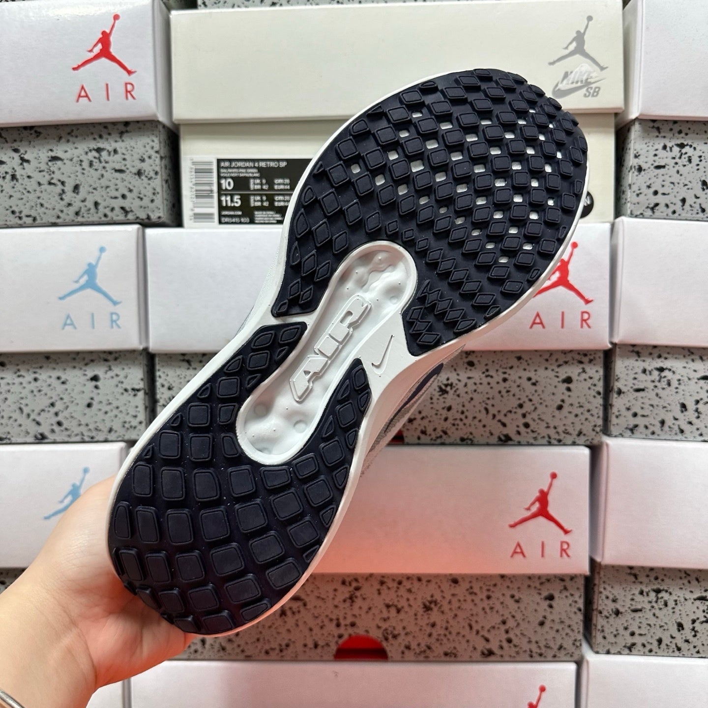 Winflo 11 Grey/White