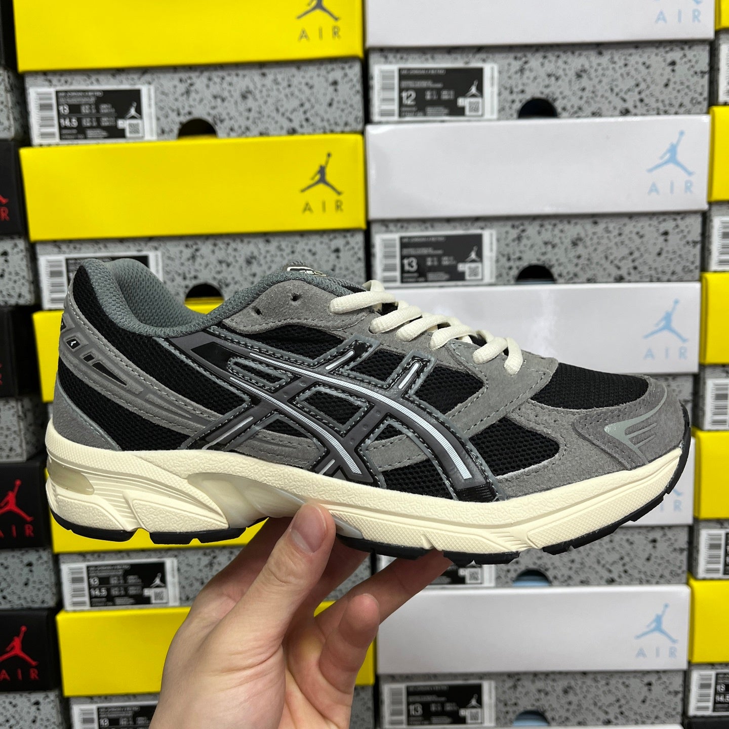 Gel-1130 Black/ Carbon