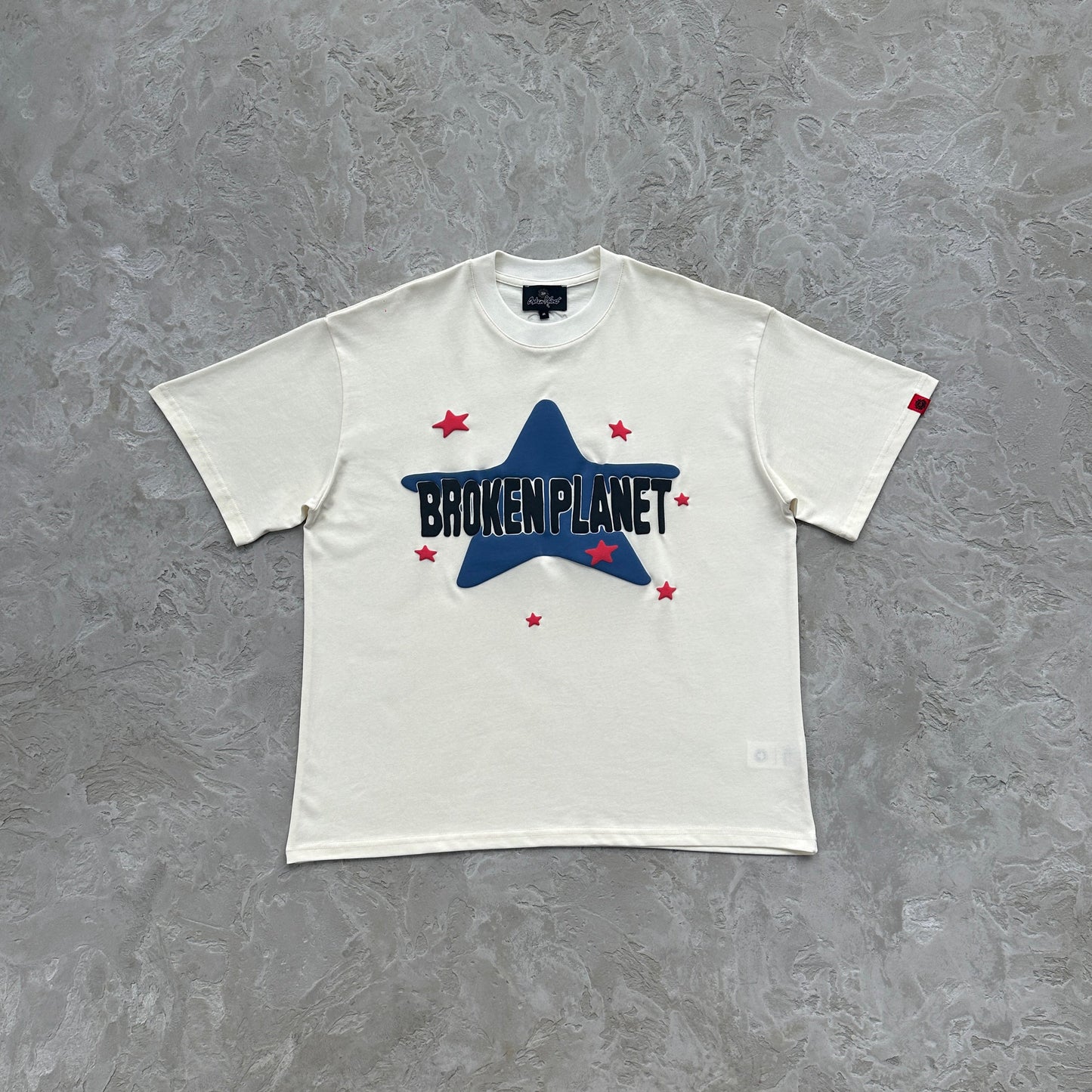 BPM star T-shirt- vanilla white