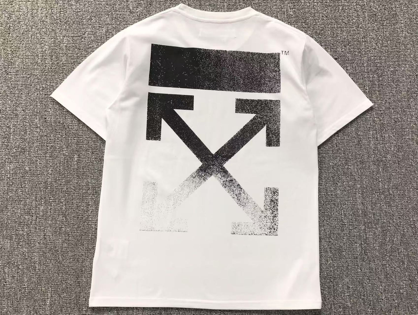 T-shirt Off