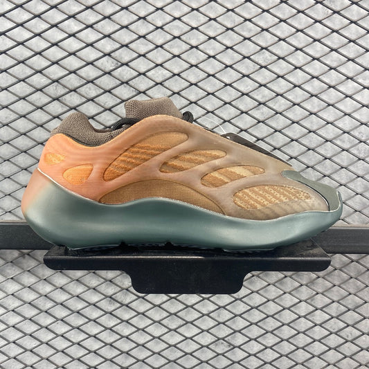 700 V3 Copper Fade