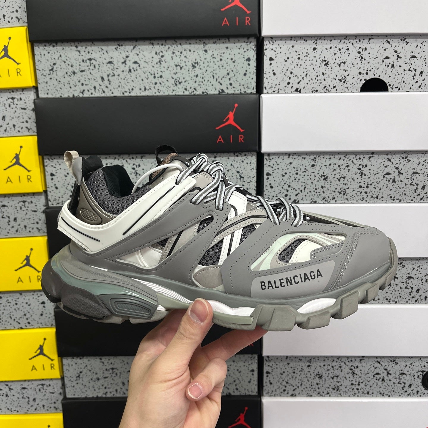 BLG Track Grey White