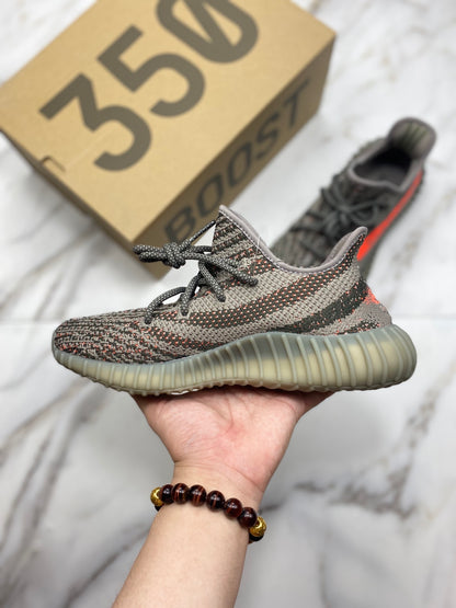 Boost 350 Beluga