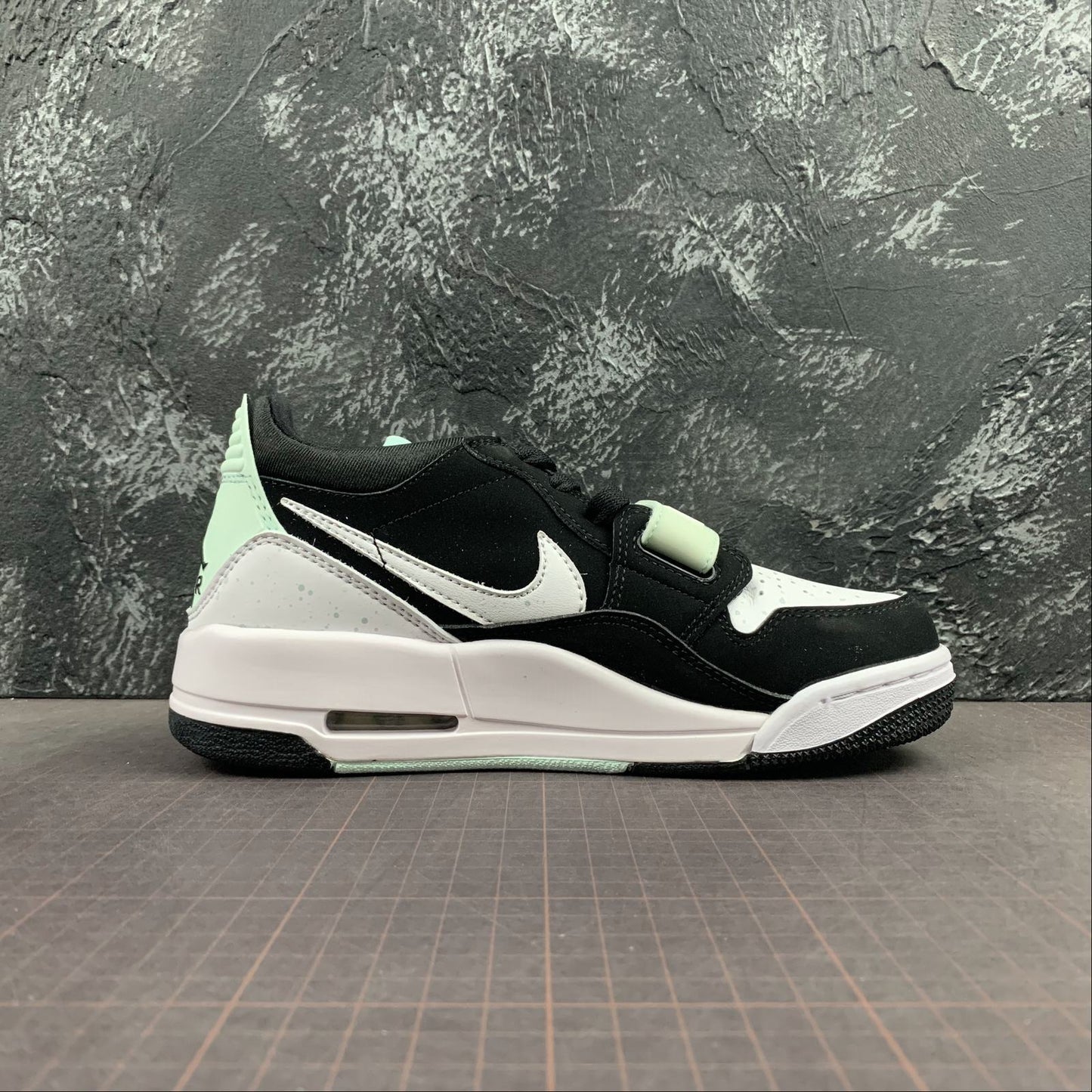 Legacy 312 Black White Teal Tint