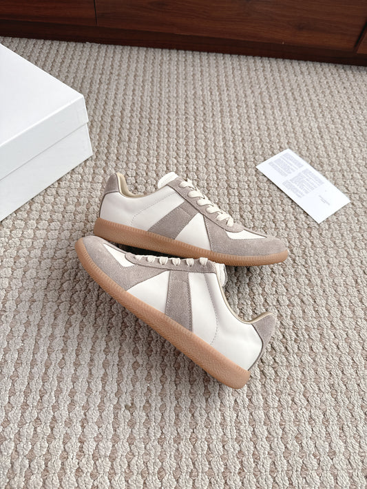 Maison White Brown Strap