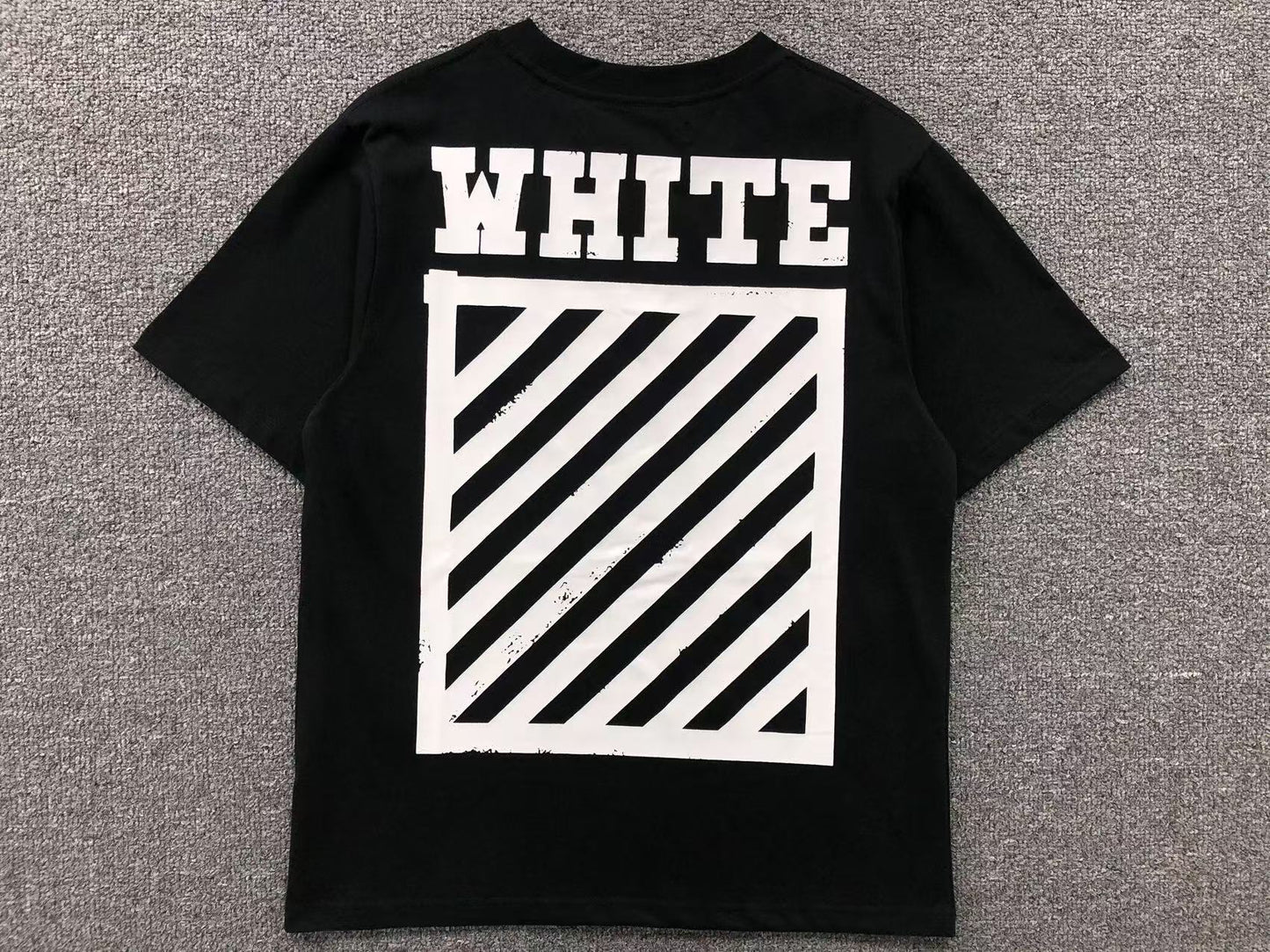 T-shirt Off