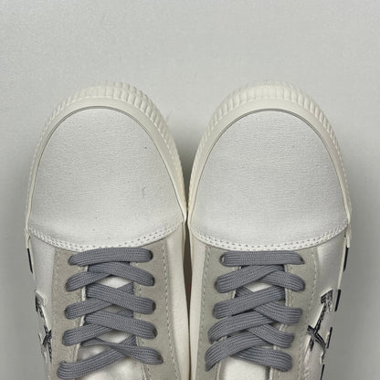 Vulcanized Grey Fade