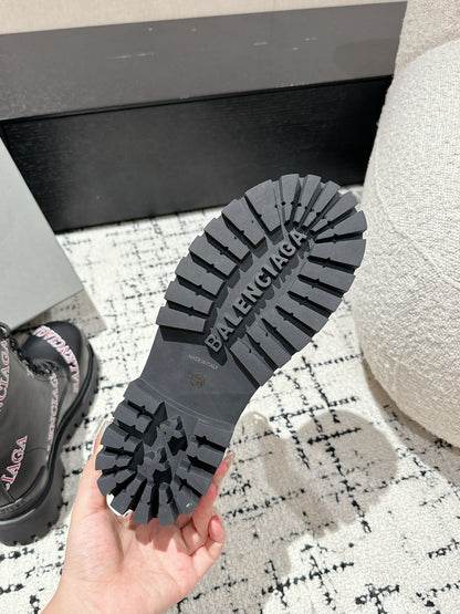 Bulldozer Boots