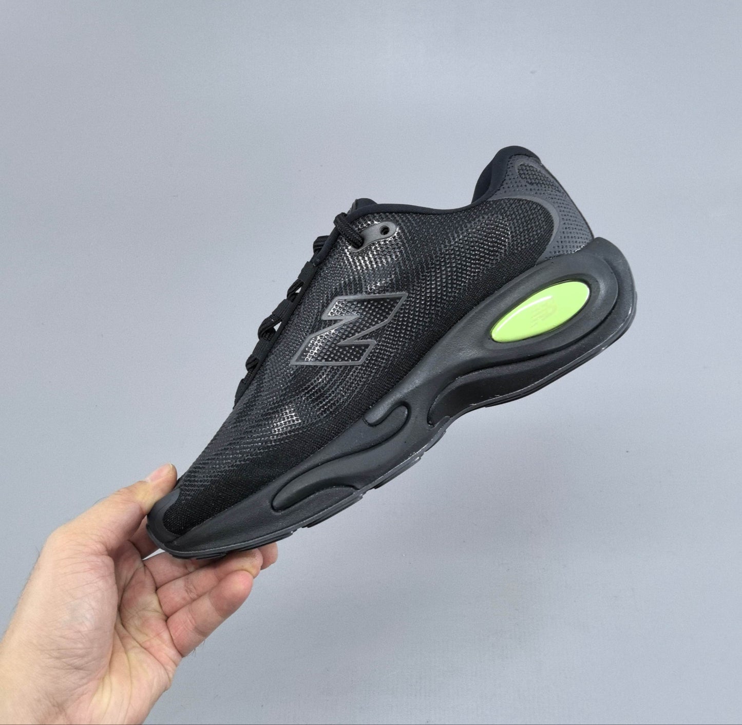 AC Runner Black